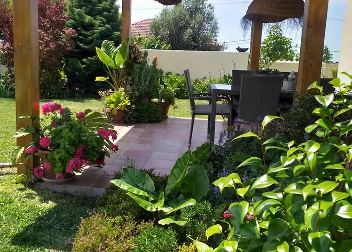 Minho At Oda ve Kahvaltı 3*